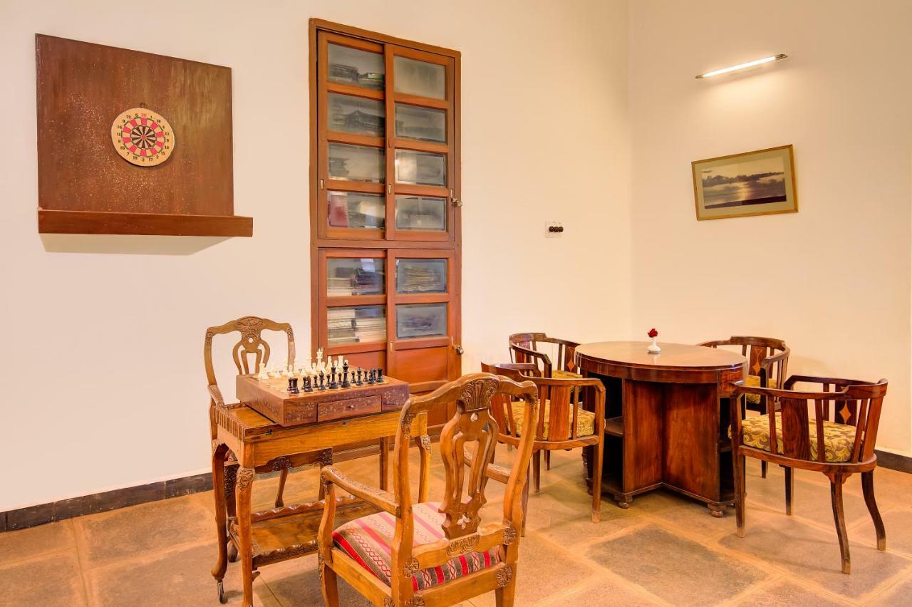 Welcomheritage Shivavilas Palace, Hampi Hospet Exterior photo
